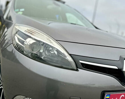 Сірий Рено Гранд Сценік, об'ємом двигуна 1.5 л та пробігом 225 тис. км за 10899 $, фото 17 на Automoto.ua