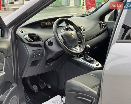 Сірий Рено Гранд Сценік, об'ємом двигуна 1.5 л та пробігом 210 тис. км за 10000 $, фото 56 на Automoto.ua