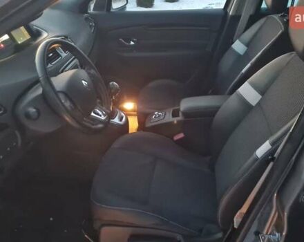 Сірий Рено Гранд Сценік, об'ємом двигуна 1.6 л та пробігом 251 тис. км за 9400 $, фото 10 на Automoto.ua