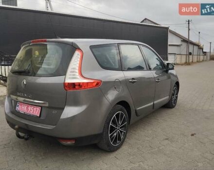 Серый Рено Гранд Сценик, объемом двигателя 1.5 л и пробегом 219 тыс. км за 10400 $, фото 3 на Automoto.ua