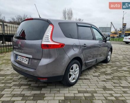 Сірий Рено Гранд Сценік, об'ємом двигуна 1.46 л та пробігом 217 тис. км за 8500 $, фото 6 на Automoto.ua