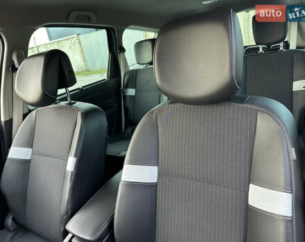 Серый Рено Гранд Сценик, объемом двигателя 1.6 л и пробегом 229 тыс. км за 10650 $, фото 55 на Automoto.ua