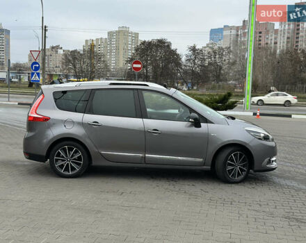 Сірий Рено Гранд Сценік, об'ємом двигуна 1.5 л та пробігом 225 тис. км за 10899 $, фото 11 на Automoto.ua