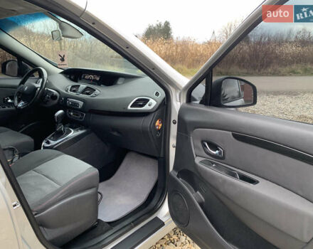 Сірий Рено Гранд Сценік, об'ємом двигуна 1.5 л та пробігом 304 тис. км за 8950 $, фото 9 на Automoto.ua