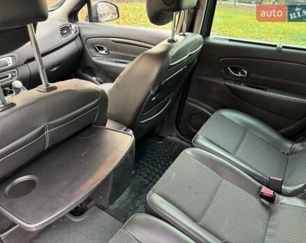 Сірий Рено Гранд Сценік, об'ємом двигуна 1.5 л та пробігом 274 тис. км за 8500 $, фото 6 на Automoto.ua