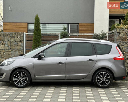 Серый Рено Гранд Сценик, объемом двигателя 1.6 л и пробегом 229 тыс. км за 10650 $, фото 1 на Automoto.ua