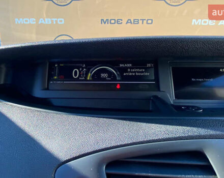 Серый Рено Гранд Сценик, объемом двигателя 1.5 л и пробегом 225 тыс. км за 9500 $, фото 13 на Automoto.ua