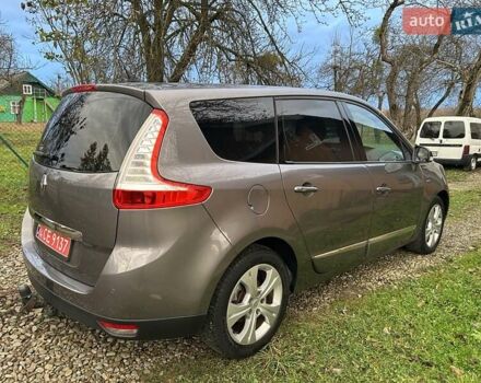 Сірий Рено Гранд Сценік, об'ємом двигуна 1.2 л та пробігом 237 тис. км за 7599 $, фото 12 на Automoto.ua