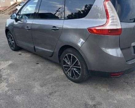 Серый Рено Гранд Сценик, объемом двигателя 1.2 л и пробегом 195 тыс. км за 7200 $, фото 8 на Automoto.ua