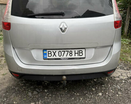 Серый Рено Гранд Сценик, объемом двигателя 1.46 л и пробегом 220 тыс. км за 9500 $, фото 2 на Automoto.ua