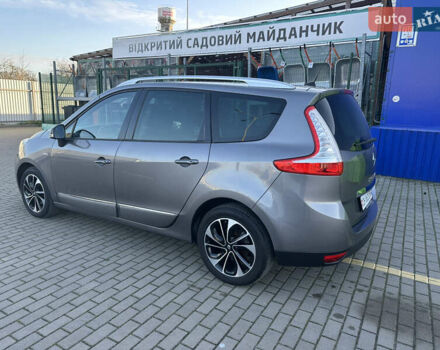 Серый Рено Гранд Сценик, объемом двигателя 1.5 л и пробегом 173 тыс. км за 10999 $, фото 6 на Automoto.ua