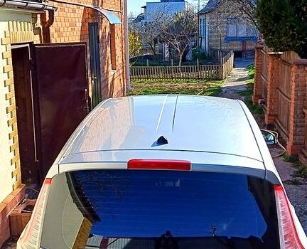 Сірий Рено Гранд Сценік, об'ємом двигуна 1.5 л та пробігом 227 тис. км за 9000 $, фото 1 на Automoto.ua