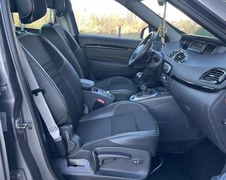 Серый Рено Гранд Сценик, объемом двигателя 1.6 л и пробегом 219 тыс. км за 10170 $, фото 43 на Automoto.ua