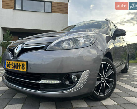 Серый Рено Гранд Сценик, объемом двигателя 1.6 л и пробегом 224 тыс. км за 10550 $, фото 11 на Automoto.ua