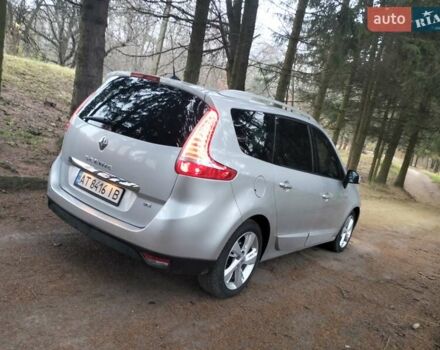 Серый Рено Гранд Сценик, объемом двигателя 1.5 л и пробегом 172 тыс. км за 10300 $, фото 14 на Automoto.ua