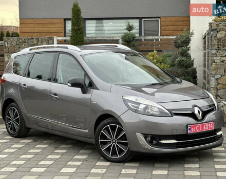 Серый Рено Гранд Сценик, объемом двигателя 1.6 л и пробегом 227 тыс. км за 10499 $, фото 25 на Automoto.ua