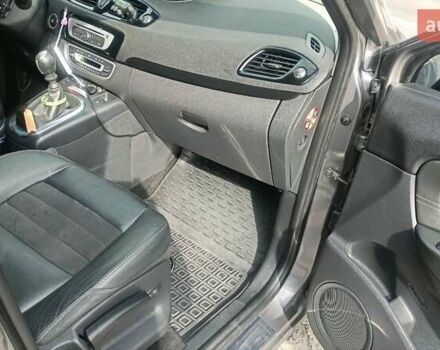 Сірий Рено Гранд Сценік, об'ємом двигуна 1.5 л та пробігом 288 тис. км за 11000 $, фото 19 на Automoto.ua