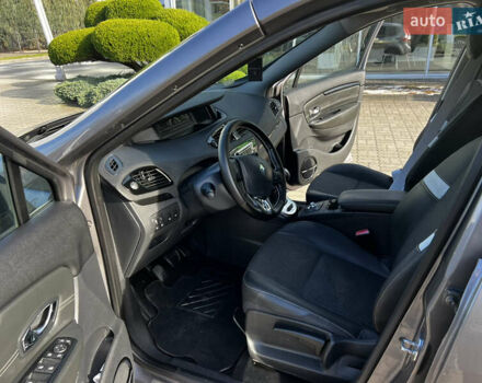 Серый Рено Гранд Сценик, объемом двигателя 1.5 л и пробегом 235 тыс. км за 10500 $, фото 15 на Automoto.ua