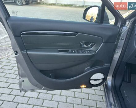 Серый Рено Гранд Сценик, объемом двигателя 1.5 л и пробегом 173 тыс. км за 10999 $, фото 28 на Automoto.ua