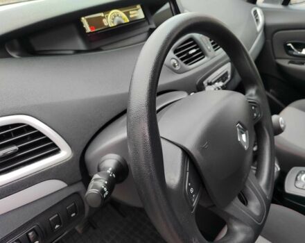 Сірий Рено Гранд Сценік, об'ємом двигуна 1.5 л та пробігом 235 тис. км за 9650 $, фото 10 на Automoto.ua