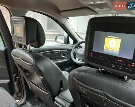 Серый Рено Гранд Сценик, объемом двигателя 1.5 л и пробегом 257 тыс. км за 8700 $, фото 8 на Automoto.ua