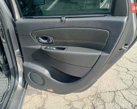 Сірий Рено Гранд Сценік, об'ємом двигуна 1.5 л та пробігом 288 тис. км за 11000 $, фото 21 на Automoto.ua