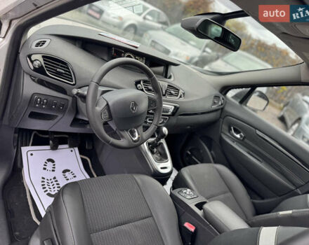 Сірий Рено Гранд Сценік, об'ємом двигуна 1.6 л та пробігом 209 тис. км за 8750 $, фото 31 на Automoto.ua