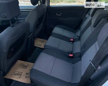 Серый Рено Гранд Сценик, объемом двигателя 1.5 л и пробегом 167 тыс. км за 10400 $, фото 36 на Automoto.ua