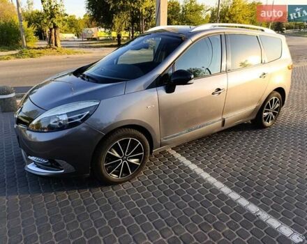 Серый Рено Гранд Сценик, объемом двигателя 1.46 л и пробегом 257 тыс. км за 10300 $, фото 7 на Automoto.ua