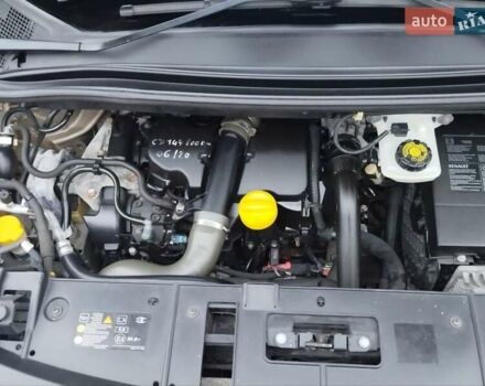 Серый Рено Гранд Сценик, объемом двигателя 1.5 л и пробегом 205 тыс. км за 10400 $, фото 13 на Automoto.ua