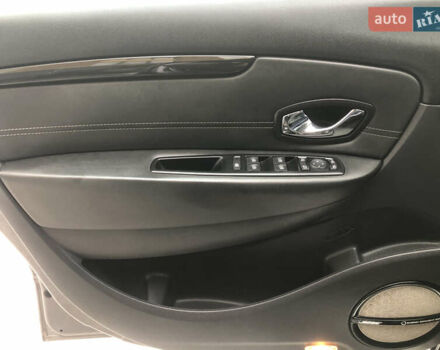 Серый Рено Гранд Сценик, объемом двигателя 1.6 л и пробегом 240 тыс. км за 9999 $, фото 18 на Automoto.ua