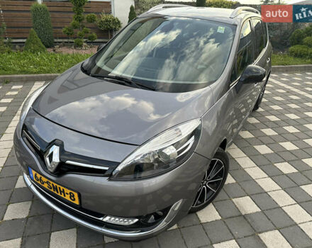 Серый Рено Гранд Сценик, объемом двигателя 1.6 л и пробегом 224 тыс. км за 10550 $, фото 10 на Automoto.ua