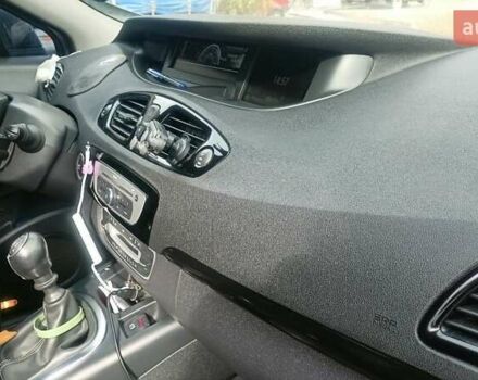 Сірий Рено Гранд Сценік, об'ємом двигуна 1.5 л та пробігом 288 тис. км за 11000 $, фото 15 на Automoto.ua