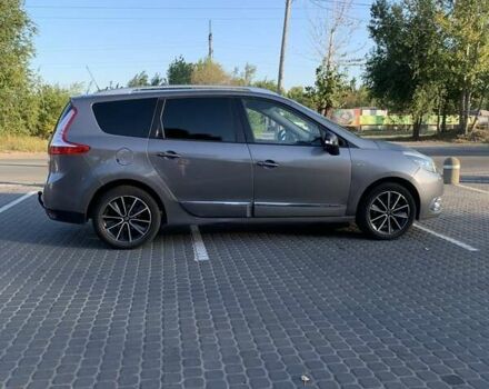 Серый Рено Гранд Сценик, объемом двигателя 1.46 л и пробегом 257 тыс. км за 10300 $, фото 19 на Automoto.ua