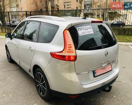 Серый Рено Гранд Сценик, объемом двигателя 1.6 л и пробегом 209 тыс. км за 9900 $, фото 10 на Automoto.ua