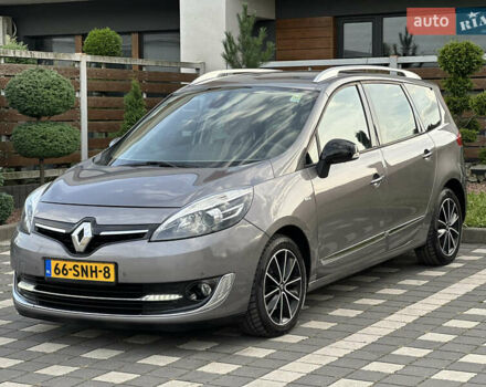 Серый Рено Гранд Сценик, объемом двигателя 1.6 л и пробегом 224 тыс. км за 10550 $, фото 49 на Automoto.ua
