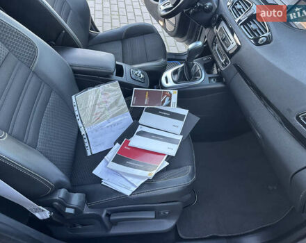 Серый Рено Гранд Сценик, объемом двигателя 1.5 л и пробегом 173 тыс. км за 10999 $, фото 47 на Automoto.ua