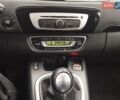 Серый Рено Гранд Сценик, объемом двигателя 1.5 л и пробегом 205 тыс. км за 10400 $, фото 19 на Automoto.ua