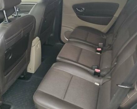 Серый Рено Гранд Сценик, объемом двигателя 1.5 л и пробегом 230 тыс. км за 8800 $, фото 3 на Automoto.ua