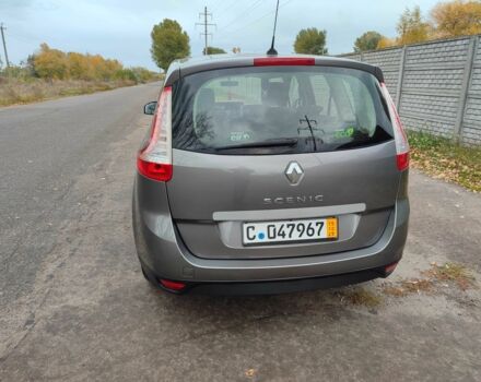 Сірий Рено Гранд Сценік, об'ємом двигуна 1.5 л та пробігом 235 тис. км за 9650 $, фото 3 на Automoto.ua