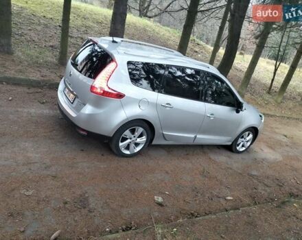 Серый Рено Гранд Сценик, объемом двигателя 1.5 л и пробегом 172 тыс. км за 10300 $, фото 16 на Automoto.ua