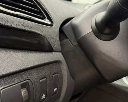 Серый Рено Гранд Сценик, объемом двигателя 1.6 л и пробегом 300 тыс. км за 10500 $, фото 13 на Automoto.ua