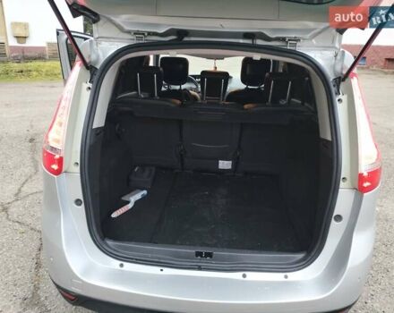 Серый Рено Гранд Сценик, объемом двигателя 1.5 л и пробегом 172 тыс. км за 10300 $, фото 26 на Automoto.ua