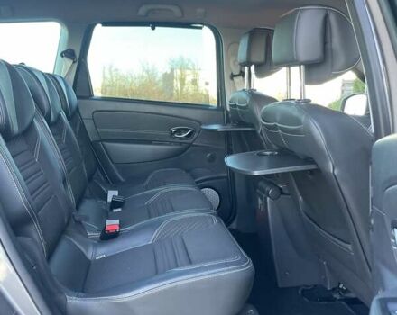 Серый Рено Гранд Сценик, объемом двигателя 1.6 л и пробегом 219 тыс. км за 10170 $, фото 48 на Automoto.ua