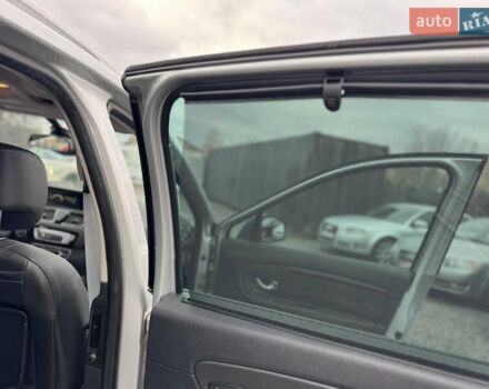 Сірий Рено Гранд Сценік, об'ємом двигуна 1.6 л та пробігом 209 тис. км за 8750 $, фото 36 на Automoto.ua