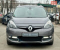 Серый Рено Гранд Сценик, объемом двигателя 0 л и пробегом 213 тыс. км за 10400 $, фото 7 на Automoto.ua