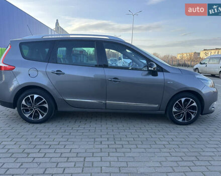 Серый Рено Гранд Сценик, объемом двигателя 1.5 л и пробегом 173 тыс. км за 10999 $, фото 16 на Automoto.ua