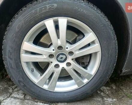 Сірий Рено Гранд Сценік, об'ємом двигуна 1.5 л та пробігом 288 тис. км за 11000 $, фото 7 на Automoto.ua