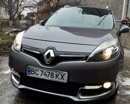 Серый Рено Гранд Сценик, объемом двигателя 1.5 л и пробегом 257 тыс. км за 8700 $, фото 5 на Automoto.ua
