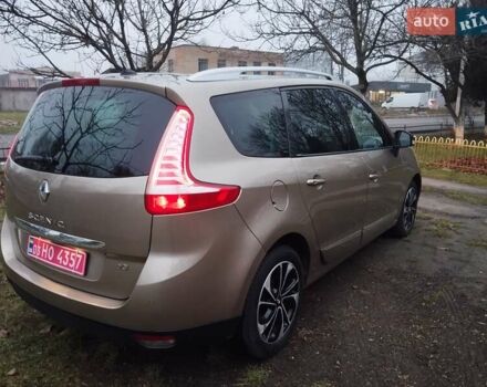 Серый Рено Гранд Сценик, объемом двигателя 1.5 л и пробегом 205 тыс. км за 10400 $, фото 4 на Automoto.ua